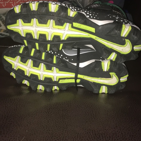 Nike youth football cleats - Picture 5 of 5